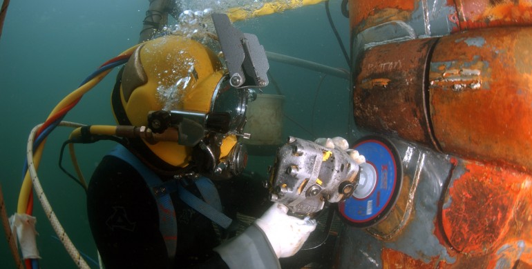 Techniques in Underwater Welding